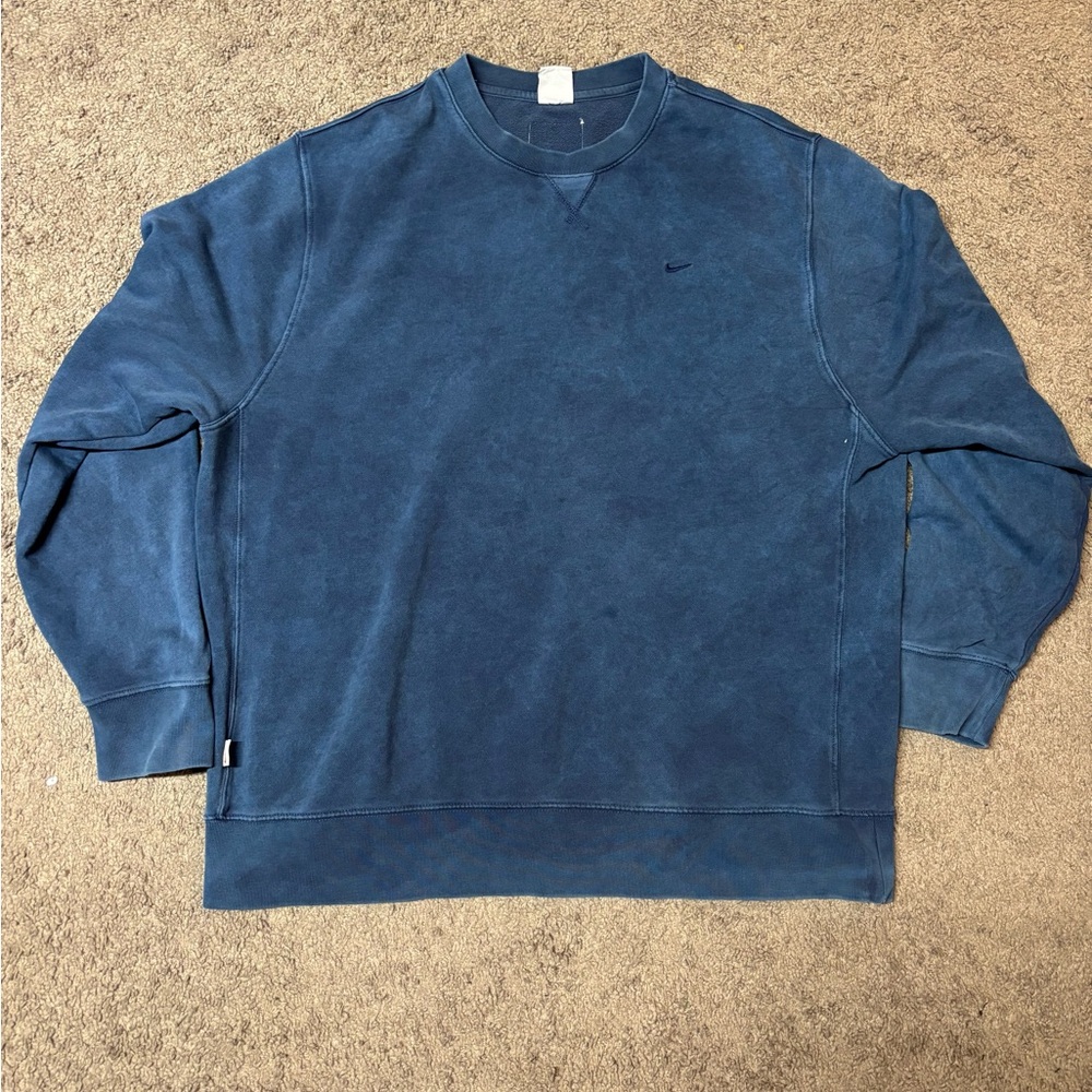 Nike Men's Vintage-Style Crewneck Sweatshirt - Navy Blue